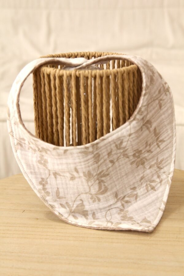 Bavoir bandana "Brume florale"