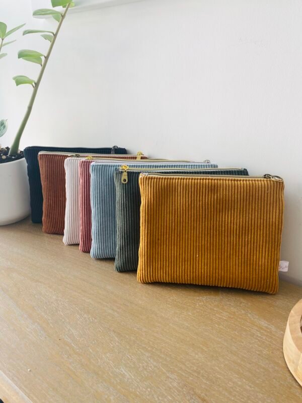 IMG_4828 Pochette velours côtelé - à personnaliser