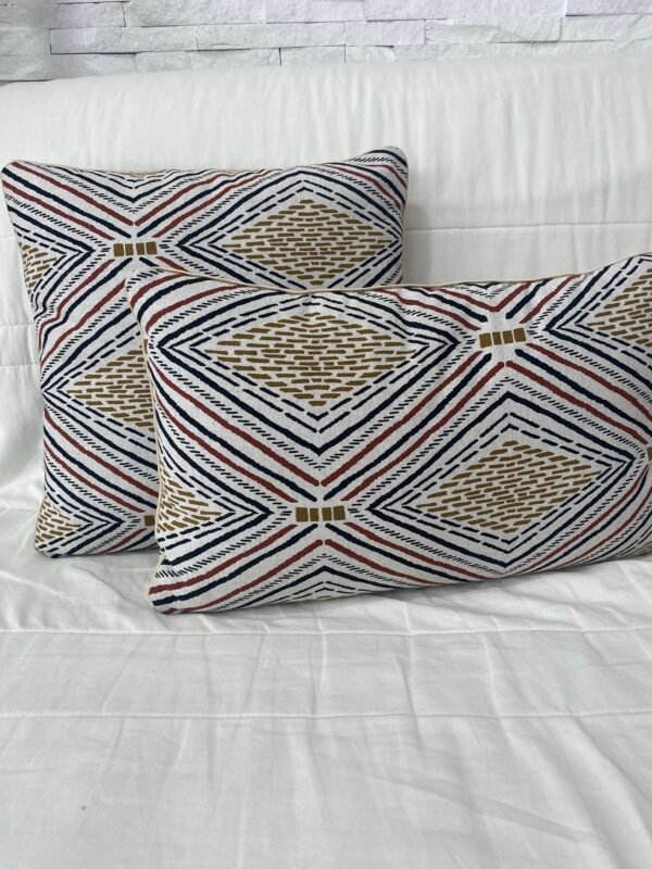 Coussin  rectangle  "Ethnique" (housse + coussin)