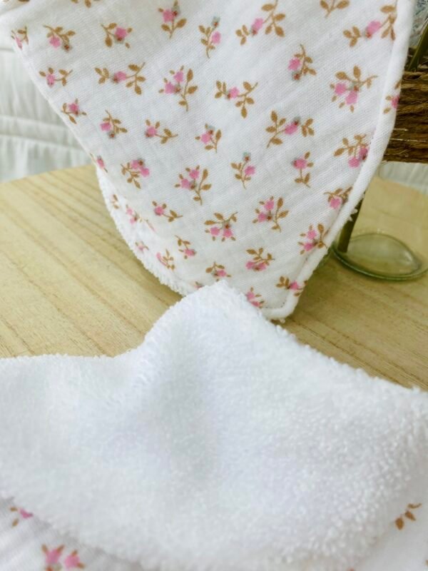 Bavoir bandana "printanière"