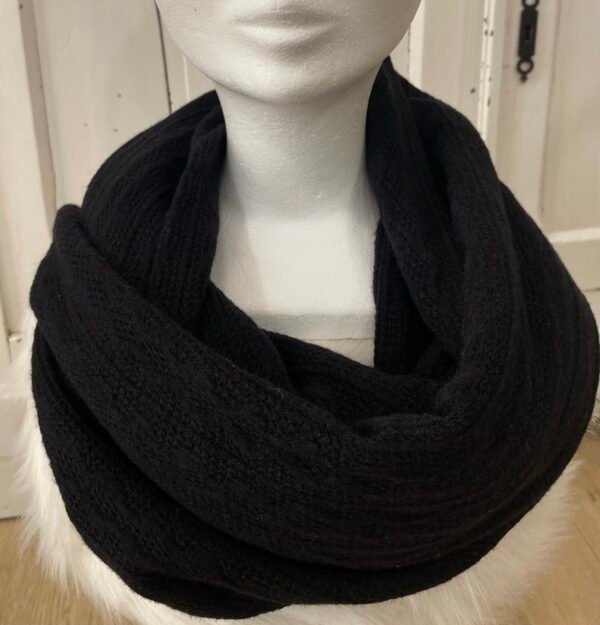 SNOOD Noir torsadé