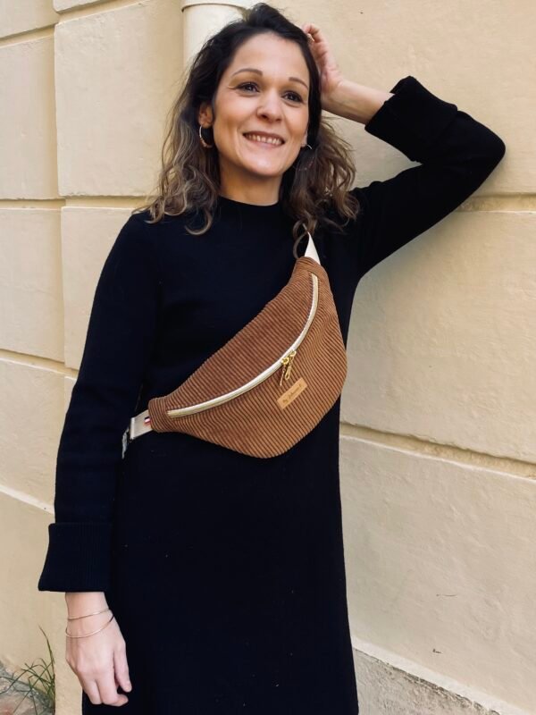 Banane Velours MARRON