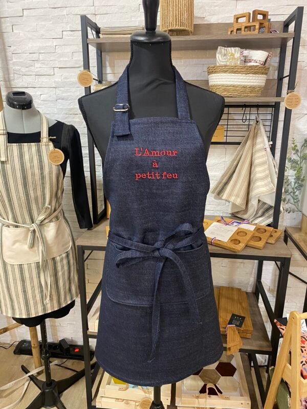 Tablier Jean Brut - brodé (Spécial saint valentin)