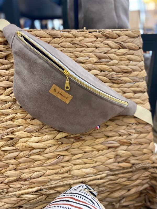 Banane Suédine Taupe