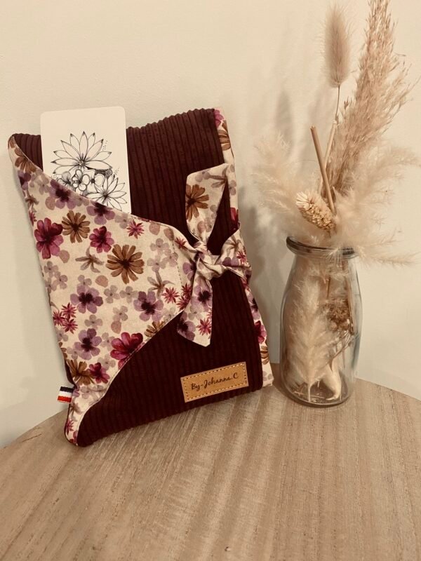 Protège livre de poche